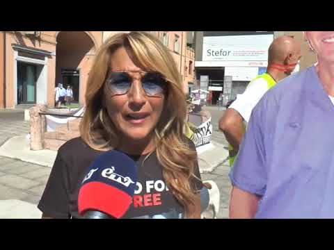 ÈTV – Jo Squillo e Francesca Carollo – Sit in a Bologna per Chico 12/09/2020