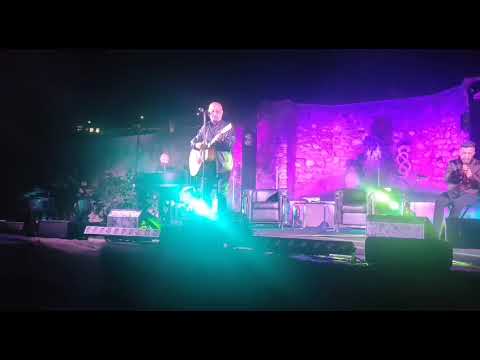 ENRICO RUGGERI dedica il concerto allo Zio Gianni